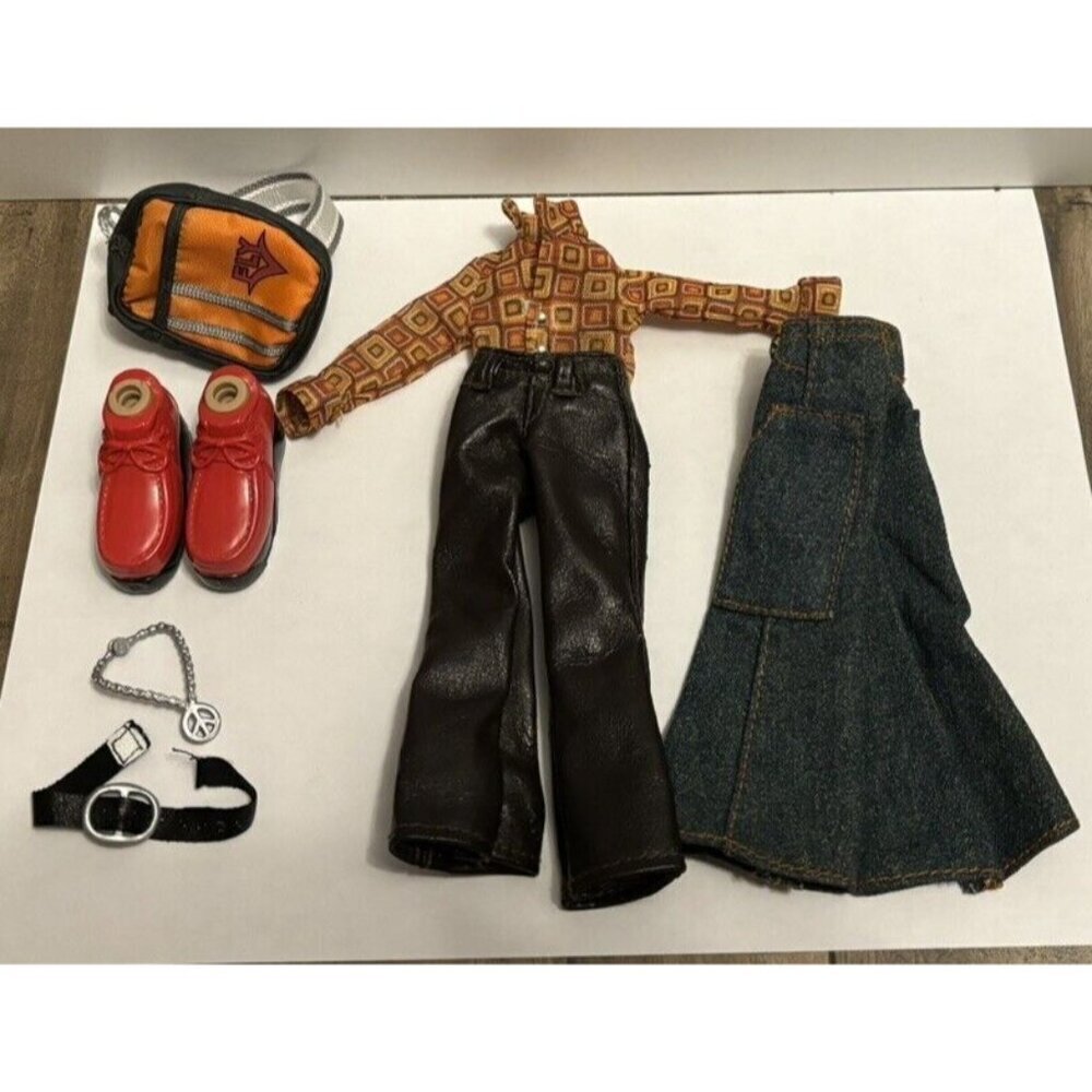 Bratz Boyz Dylan Outfit 2002 MGA Entertainment